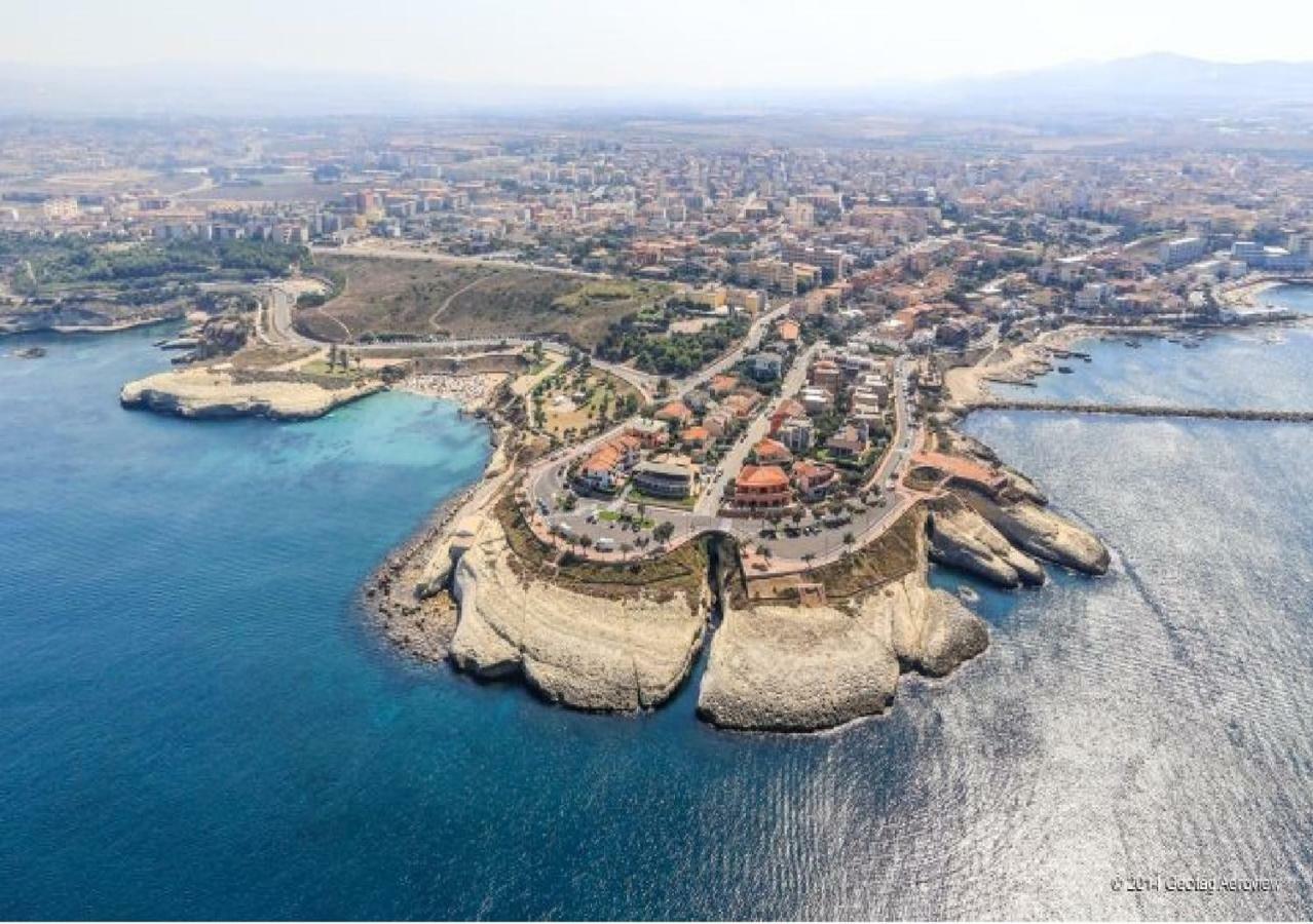 Casa Vacanze Lungomare Porto Torres Exterior foto